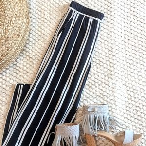 H&M Light Fabric Stripes Dress Pants